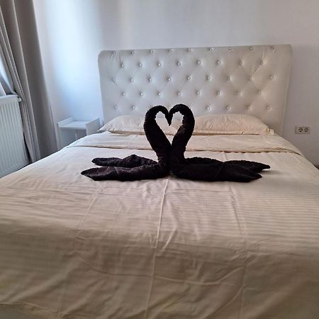 Luxury Daniel Apartament Residence Militari Roşul Exterior foto