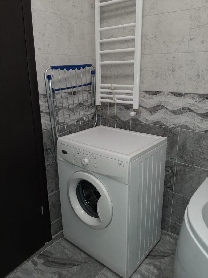 Luxury Daniel Apartament Residence Militari Roşul Exterior foto